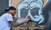 (Fotos y Video) - Chris Brown mostrando sus habilidades en el graffiti